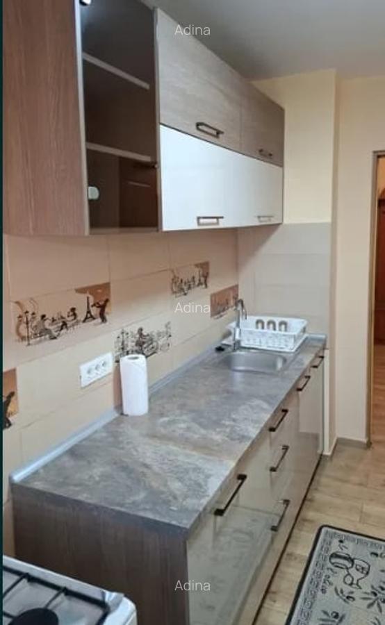 Nerva Traian metrou Timpuri Noi decomandata pat matrimonial,Amenajata,mobilata - 6