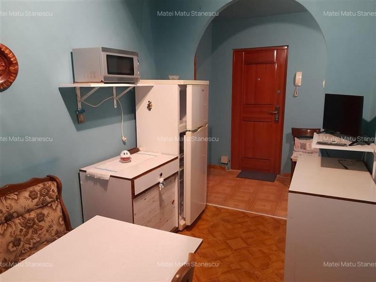 Apartament cu 2 camere decomandat în Bucovina - 20