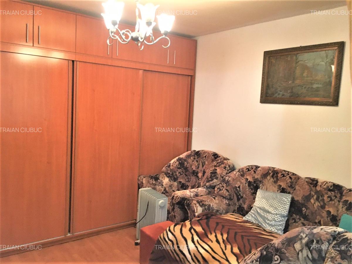 Vanzare Apartament 3 Camere Titan 1 Decembrie - 9