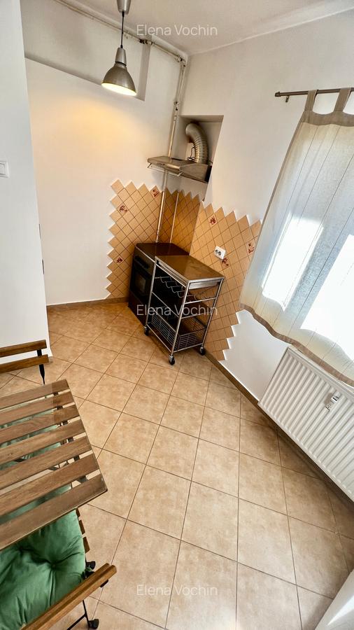 Garsoniera cu metrou la parter, Piata Muncii - 3