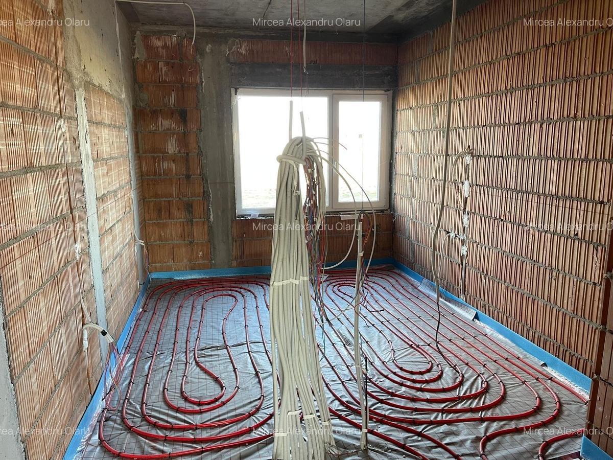 Comision 0 - Dezvoltator 4 cam curte proprie - 155000eur TVA si parcare inclusa! - 4