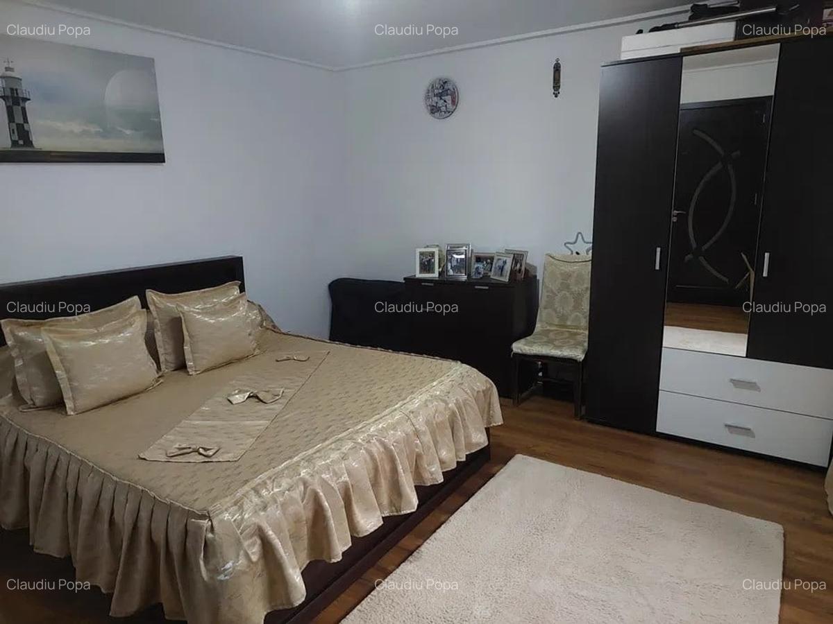 CASA 5 CAMERE  |  B-DUL MAMAIA  |  ZONA UNIVERSITATE - 2