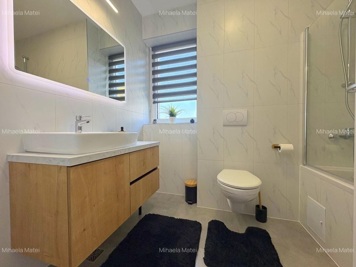 Apartament cu 3 camere decomandat, mobilat în Lipovei - 20