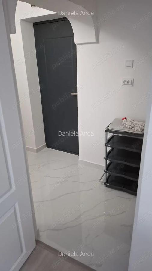 Garsoniera de inchiriat zona Grivi?a, langa Uvertura Mall Inchiriez garsoniera 25 mp, etaj 3 - 4