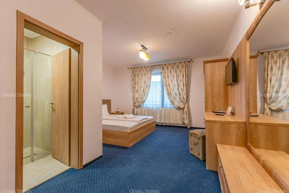 Pensiune Ra?nov, 13 camere plus locuin?a proprietar, zona Cetate - 17