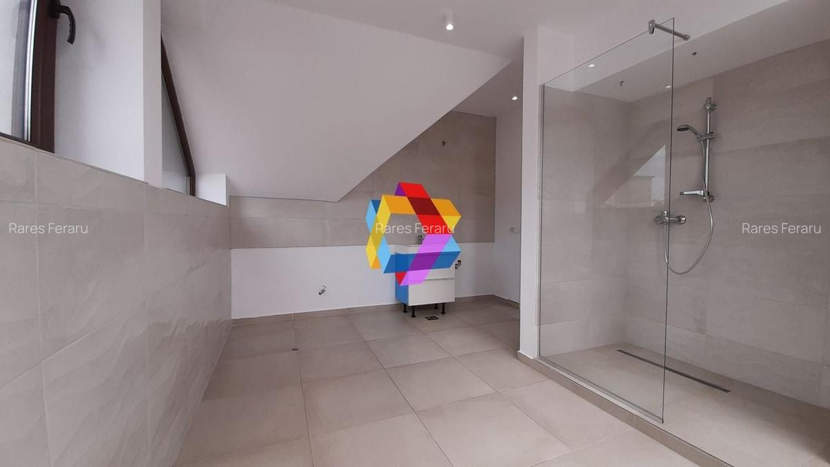 Spatiu de birouri deosebit - 160 mp - 12