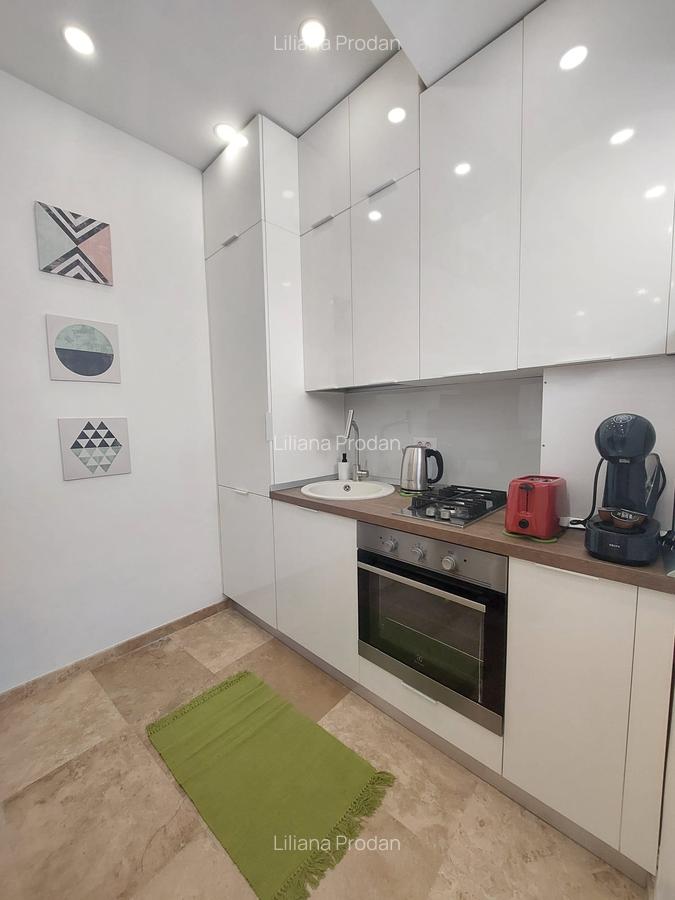 Apartament cu 2 camere decomandat, mobilat în P-ța Universității - 6