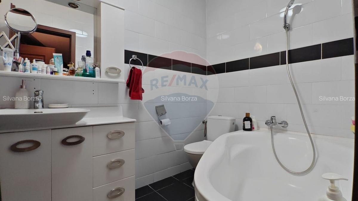 Casa / Vila cu 5 camere de vanzare in zona Pipera - 12