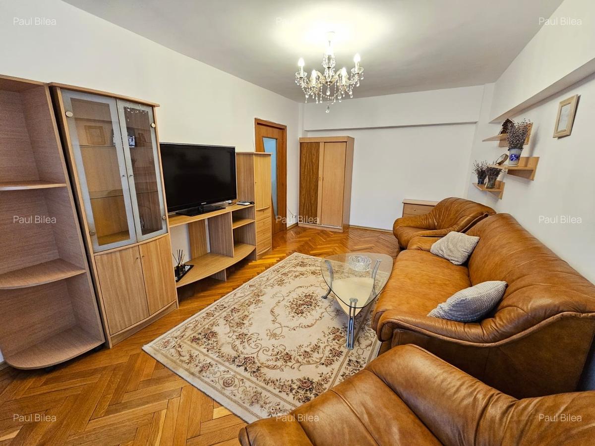 Stefan cel Mare / Apartament doua camere - 5 minute metrou - 2