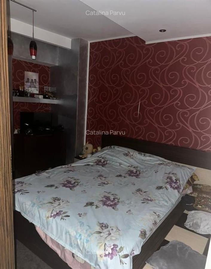 Apartament cu 4 camere decomandat în Calea Călărașilor - 4