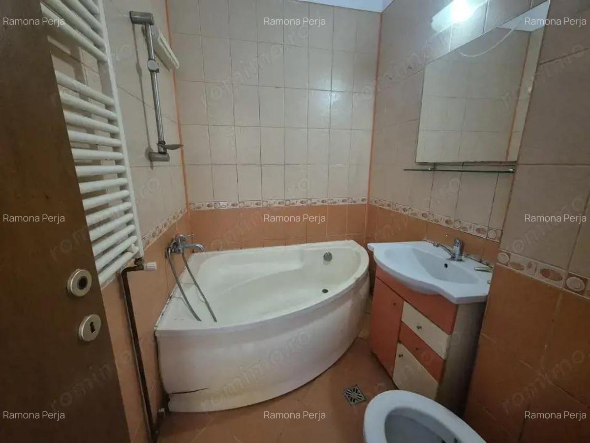 Garsoniera Trivale, bloc nou, complex 2, sup = 37 mp - 5