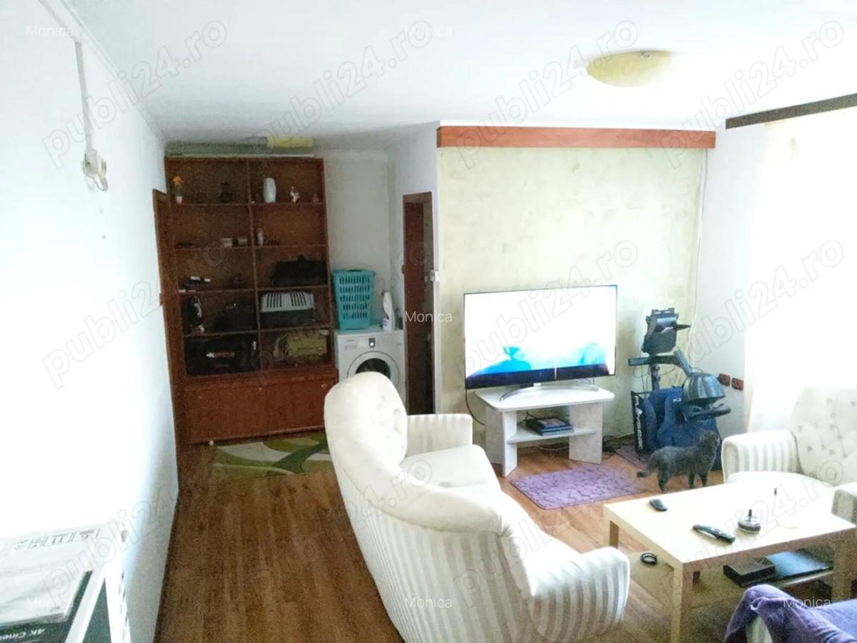 Inchiriez 2 apartament cu 2 camere central Timisoara - 1