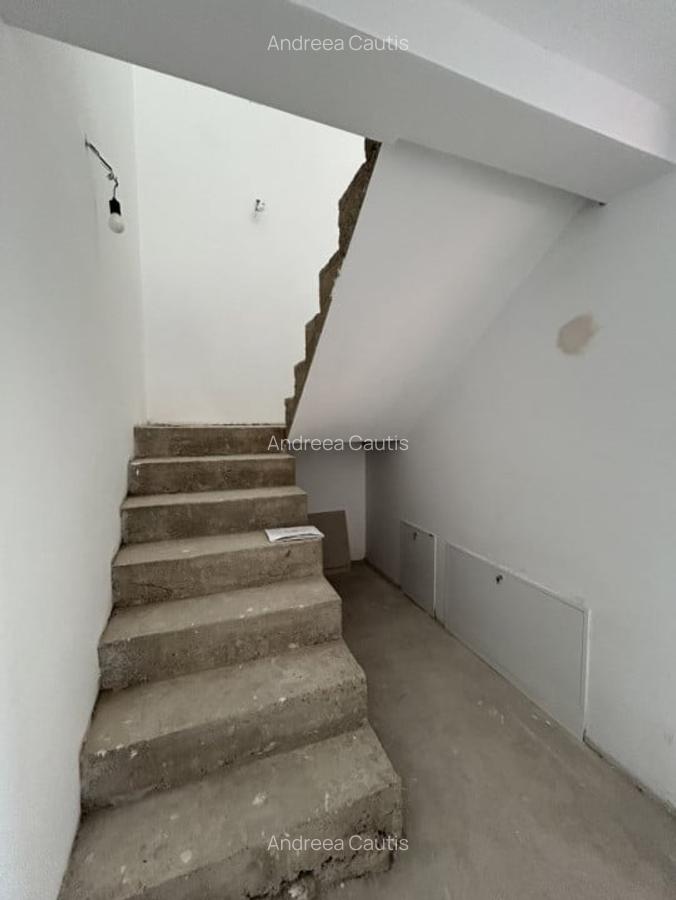 Duplex 5 camere, 111mp utili, 323mp teren in Mosnita Noua - 18