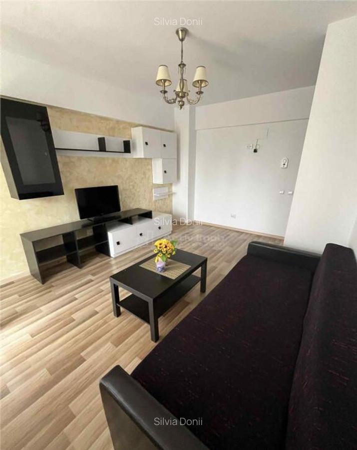 2 camere - decomandat - renovat - usor negociabil - bd.Nicol - 1