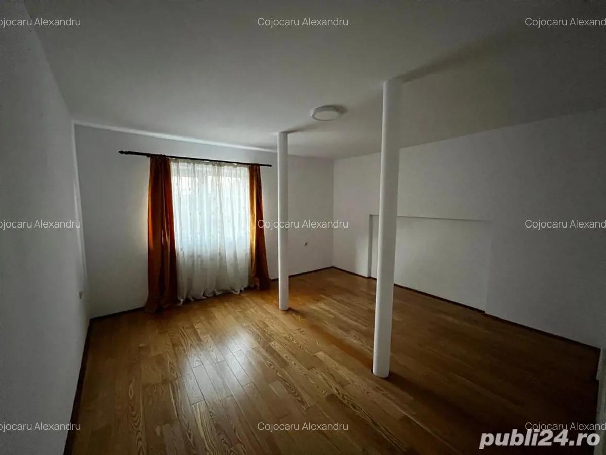 Apartament decomandat de 3 camere la curte in vila DE VANZARE - Direct Proprietar. Zona Traian - 1
