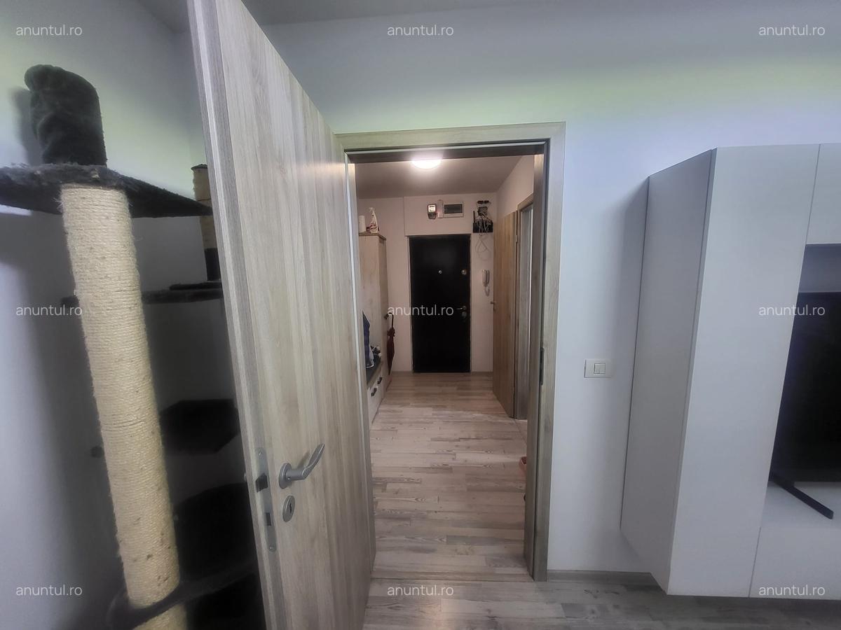 1 Decembrie 1918, metrou 8 min, str Mizil - 9