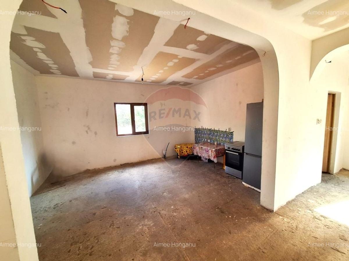 Casa / Vila de vanzare la gri - Bajani jud.Buzau - 4