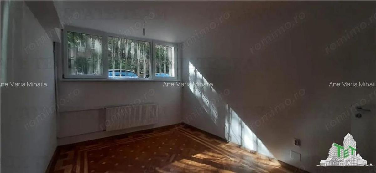Spatii comerciale de inchirat 12 euro mp, ultracentral - 13