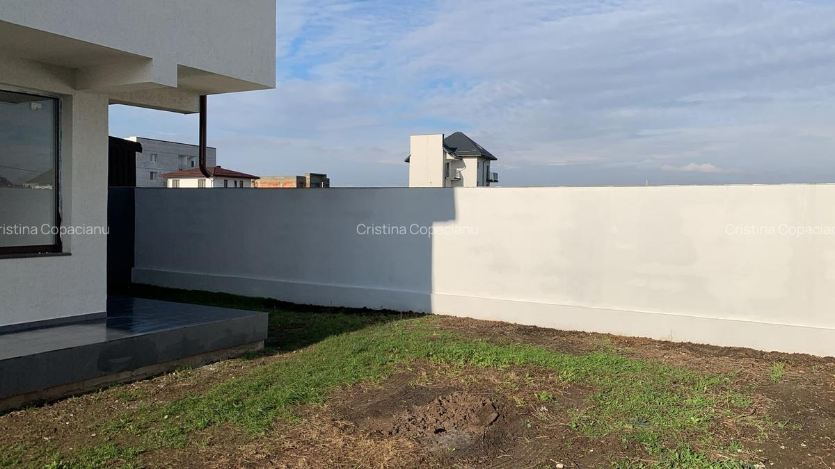 Vila noua, la cheie, langa Cartierul Florilor, sector 5 - 2
