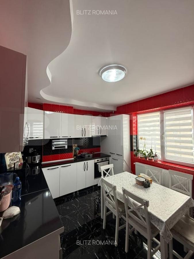 Apartament de lux, 3 camere decomandat - 2