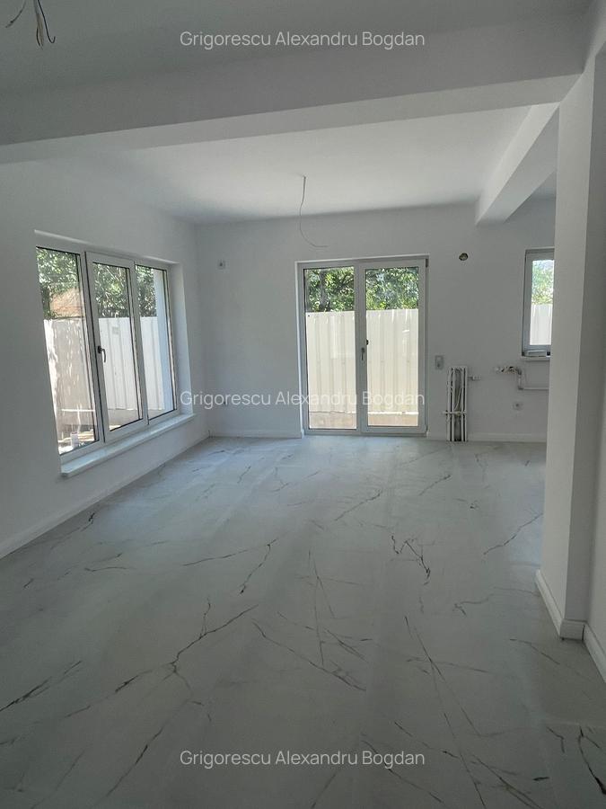 Casă cu 4 camere în Central - 7