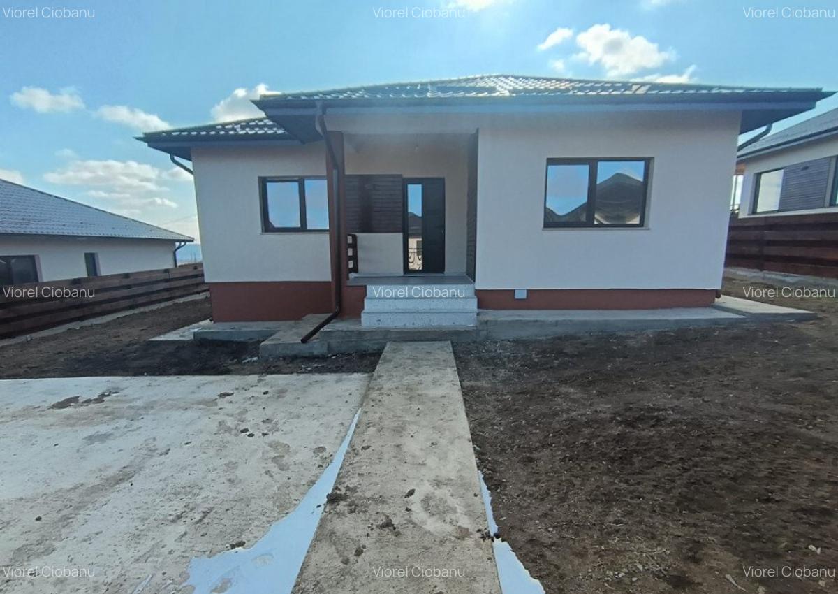 CASA SINGLE DEOSEBITA 4 CAMERE,VALEA LUPULUI ,IASI - 2