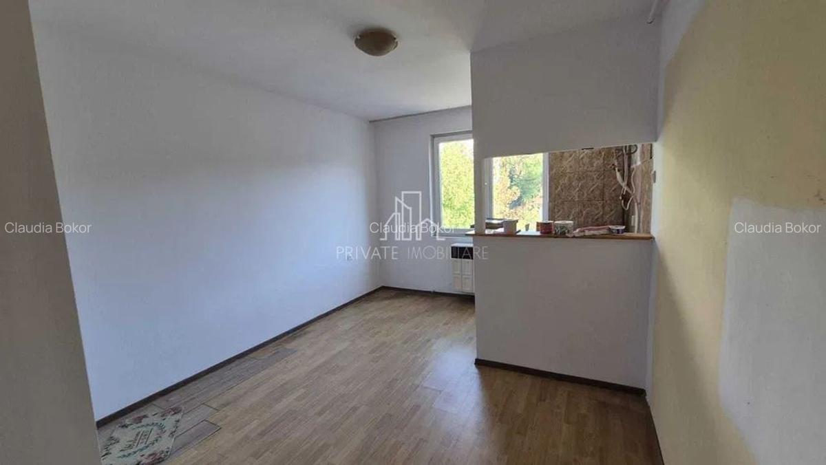 Apartament 1 cameră, etaj2/4,  Zona 7 Noiembrie, UMFST - 3