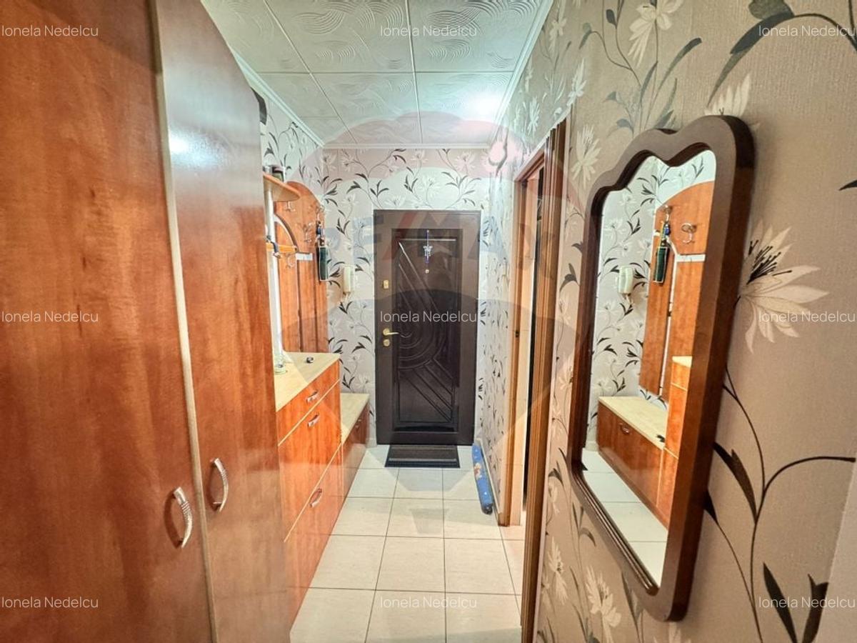 Apartament cu 2 camere de vanzare PIATA SUD - 6