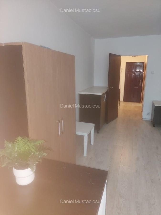 Costin Georgian | 1 min. metrou | Garsoniera moderna in bloc anvelopat termic - 3