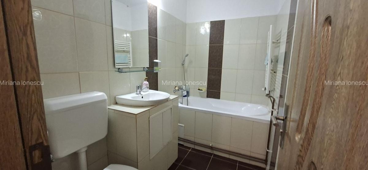 Apartament cu 2 camere - P-ta 700/Business Center - 11