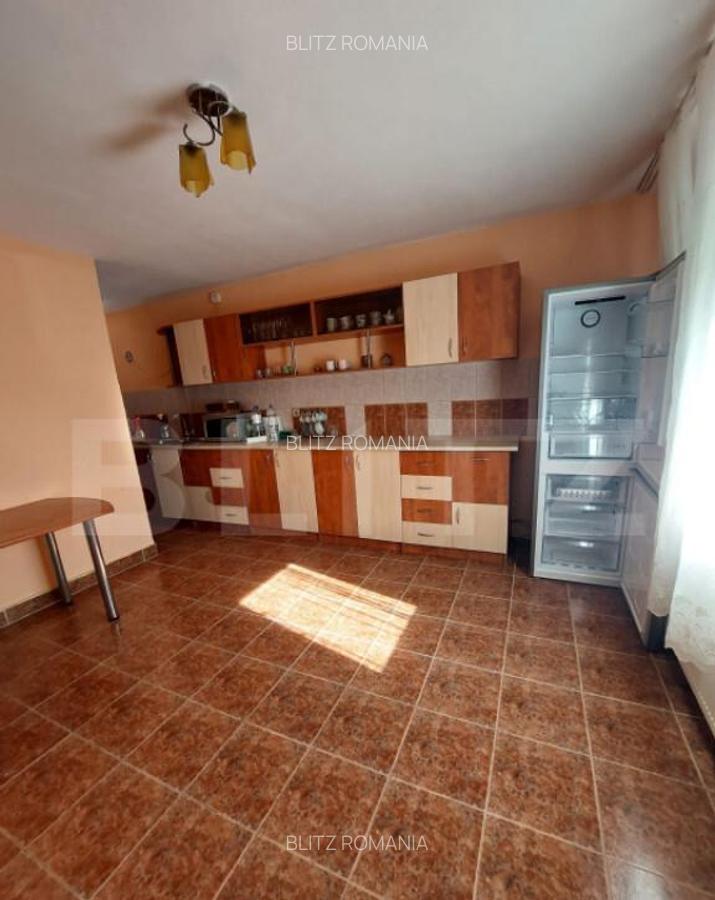 Casa de vanzare in Zalau zona centrala, cartier li - 4