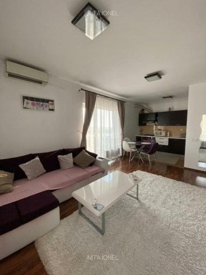 Apartament cu 2 camere semidecomandat, mobilat în 1 Decembrie 1918 - 2
