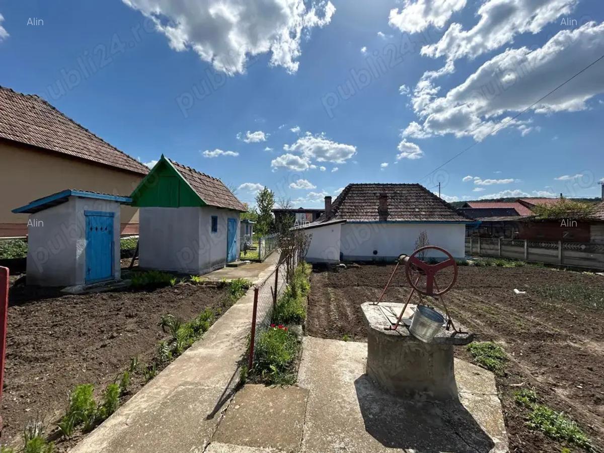 Vanzare casa comuna Bogata, judetul Mures - 1