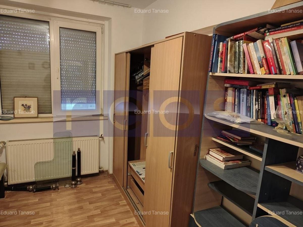 VANZARE 3 CAMERE I PRET IMBATABIL I METROU I BLEVARDUL TIMISOARA - 1