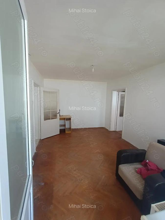 De vanzare apartament cu 2 camere semidecomandat Sinaia - 4