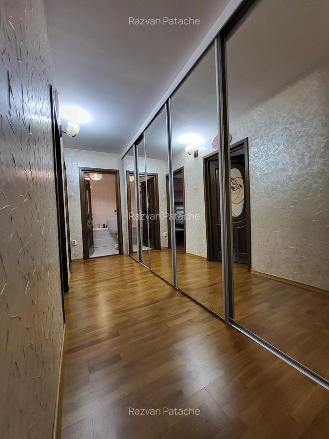 Apartament cu 3 camere Nicolina - 12