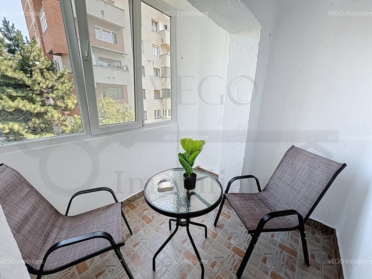 De inchiriat apartament 3 camere, decomandat, zona Nicolae Titulescu - 15