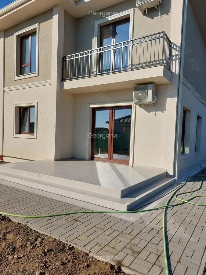 Proprietar vand Duplex in Dumbravi?a 5 camere - 2