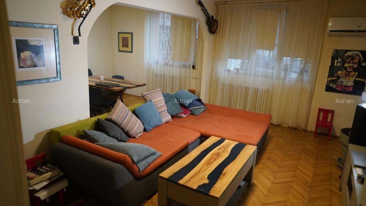 Apartament cu 7 camere decomandat, mobilat în Titan - 4