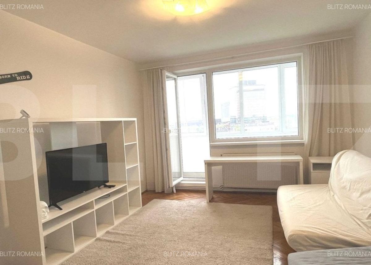 Apartament de vanzare, cu 3 camere de vanzare, zona ultracentrala - 4
