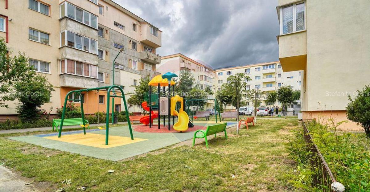 Apartament cu 3 camere de vanzare in zona Central - 10