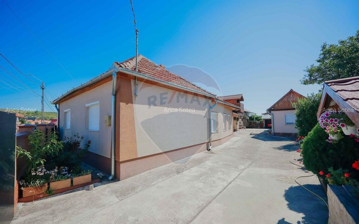 Casa ?i teren de 1397 mp de vanzare in Ineu, la 18 km... - 18