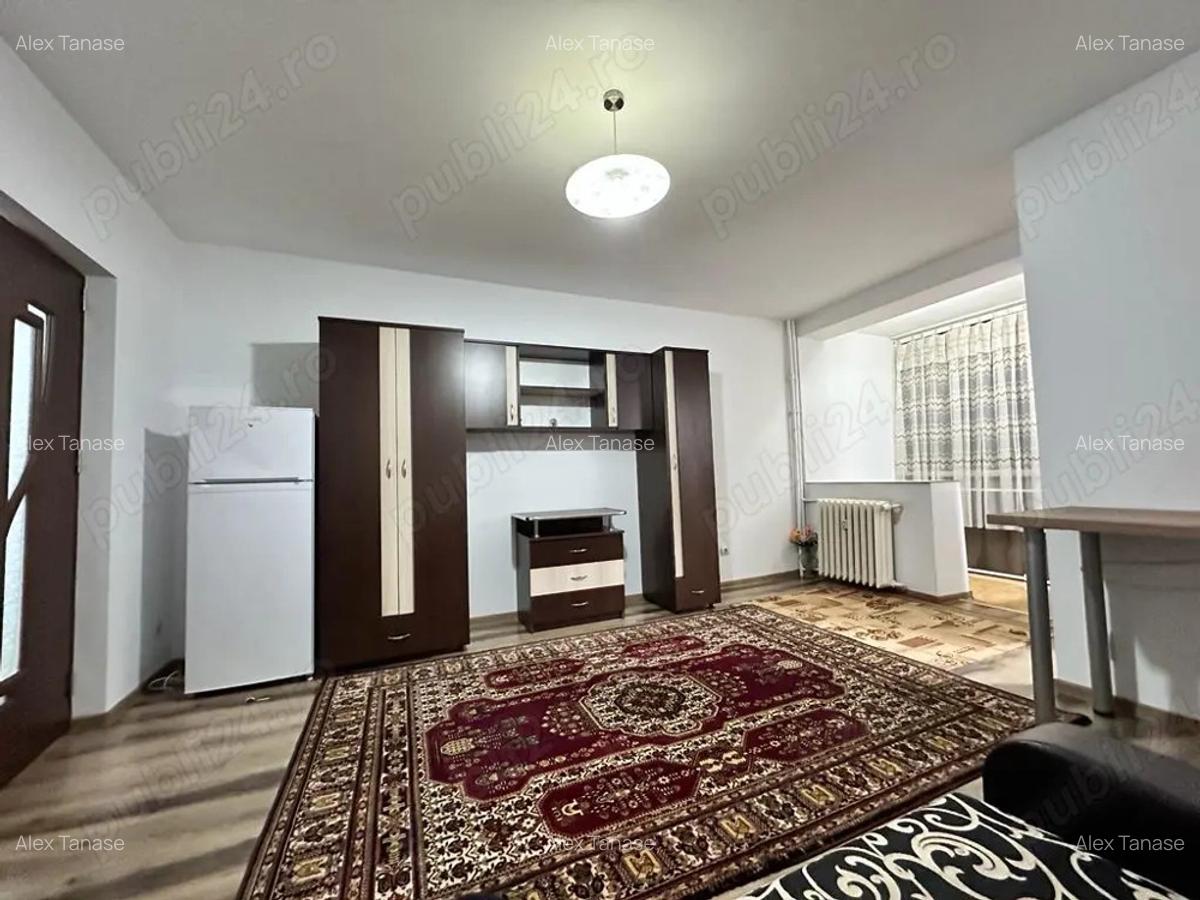 Garsoniera de inchiriat, Pitesti zona Craiovei - 1