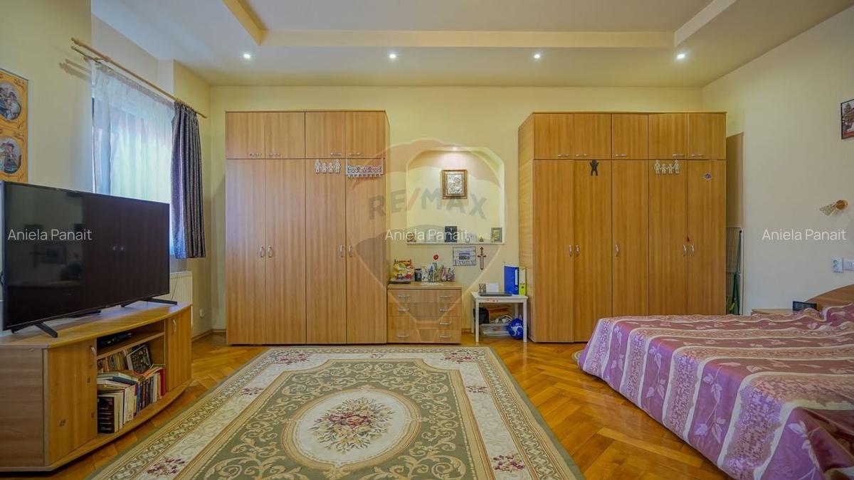 Apartament cu 3 camere semidecomandat, mobilat în Centrul Istoric - 11