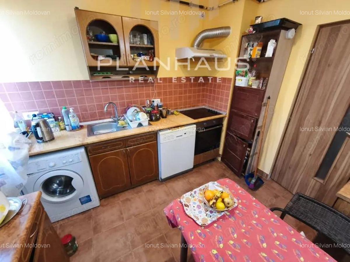 Apartament cu garaj inclus, 3 camere, situat in Baia Mare, pe strada George Co?buc Aleea cu Castani - 2