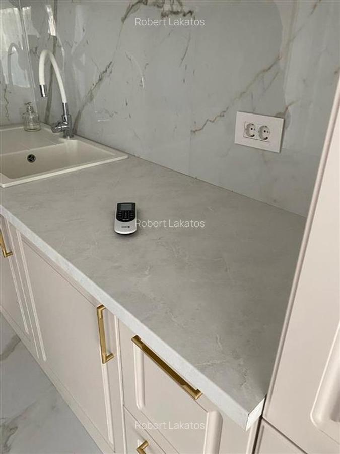 RECO APARTAMENT CU 2 CAMERE PRIMA ARENA - 13