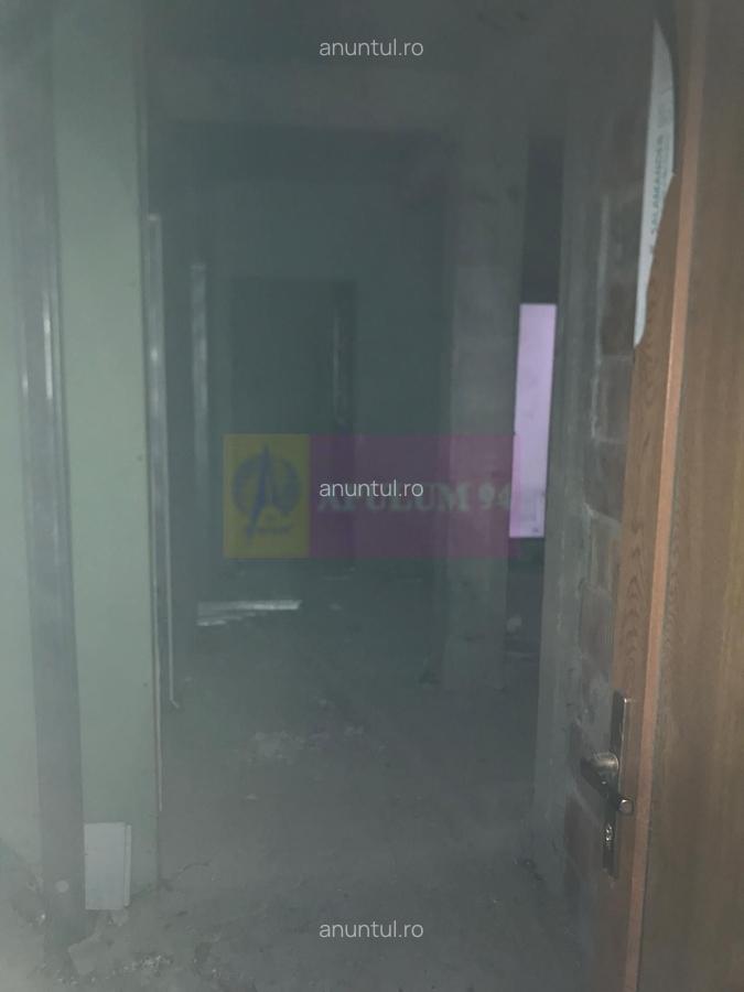 Vila la rosu Zarnesti- Mitropolit Metianu cu vedere superba spre munte - 19