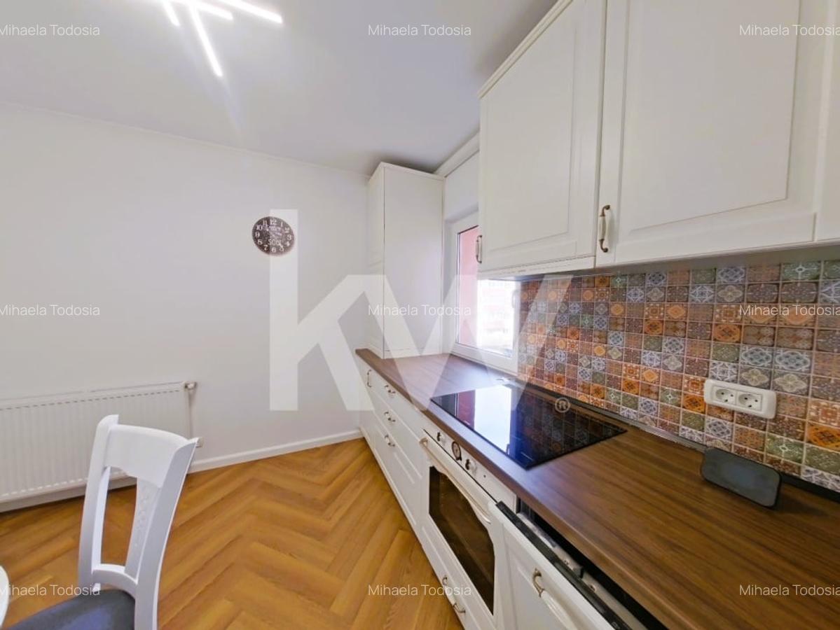 Apartament 3 camere decomandat, lux, renovat integral, prima inchiriere, Brasov - 8