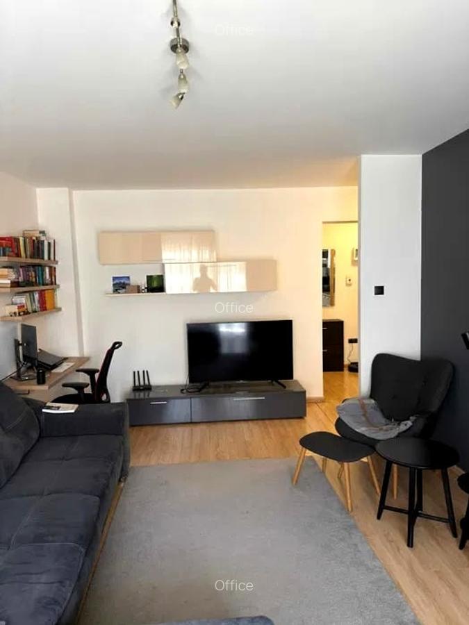 Apartament spatioas de vanzare in Buna Ziua, imobil nou cu lift - 1