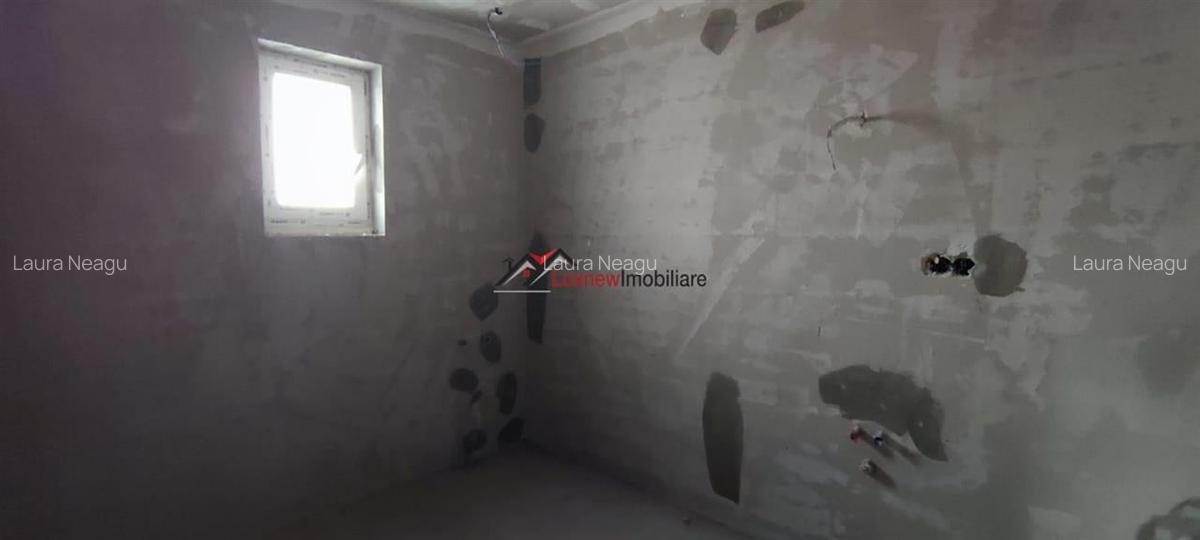 Casa individuala semifinisata in Corusul. Su.120 mp pe teren de 726 mp. Detine C - 13